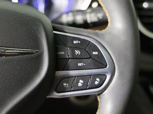 Used 2022 Chrysler Pacifica Pinnacle image 19