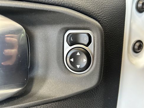 Used 2024 Jeep Wrangler Unlimited Rubicon w/ Capability Package AWD/4WD image 29