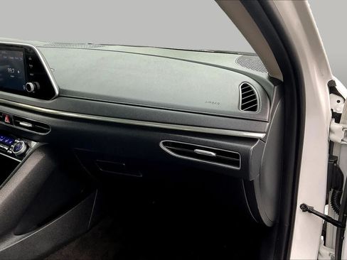 Used 2022 Hyundai Sonata SEL FWD image 18