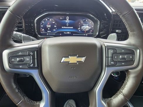 Used 2025 Chevrolet Silverado 1500 LTZ image 20