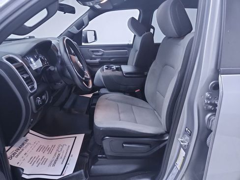 Used 2022 RAM 1500 Big Horn AWD/4WD image 11