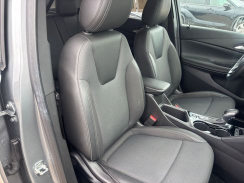 Used 2025 Buick Encore GX Preferred FWD image 35