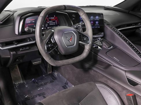 Used 2023 Chevrolet Corvette Stingray Preferred Cpe w/ Battery Protection Package RWD image 4