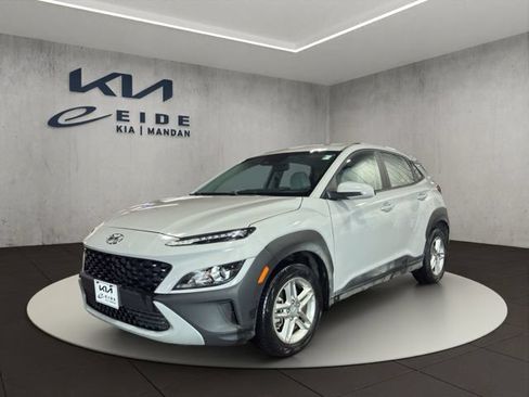 Used 2022 Hyundai Kona SE AWD/4WD image 5