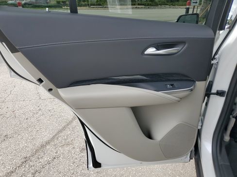 Used 2023 Cadillac XT4 Premium Luxury w/ Driver Assist Package image 34