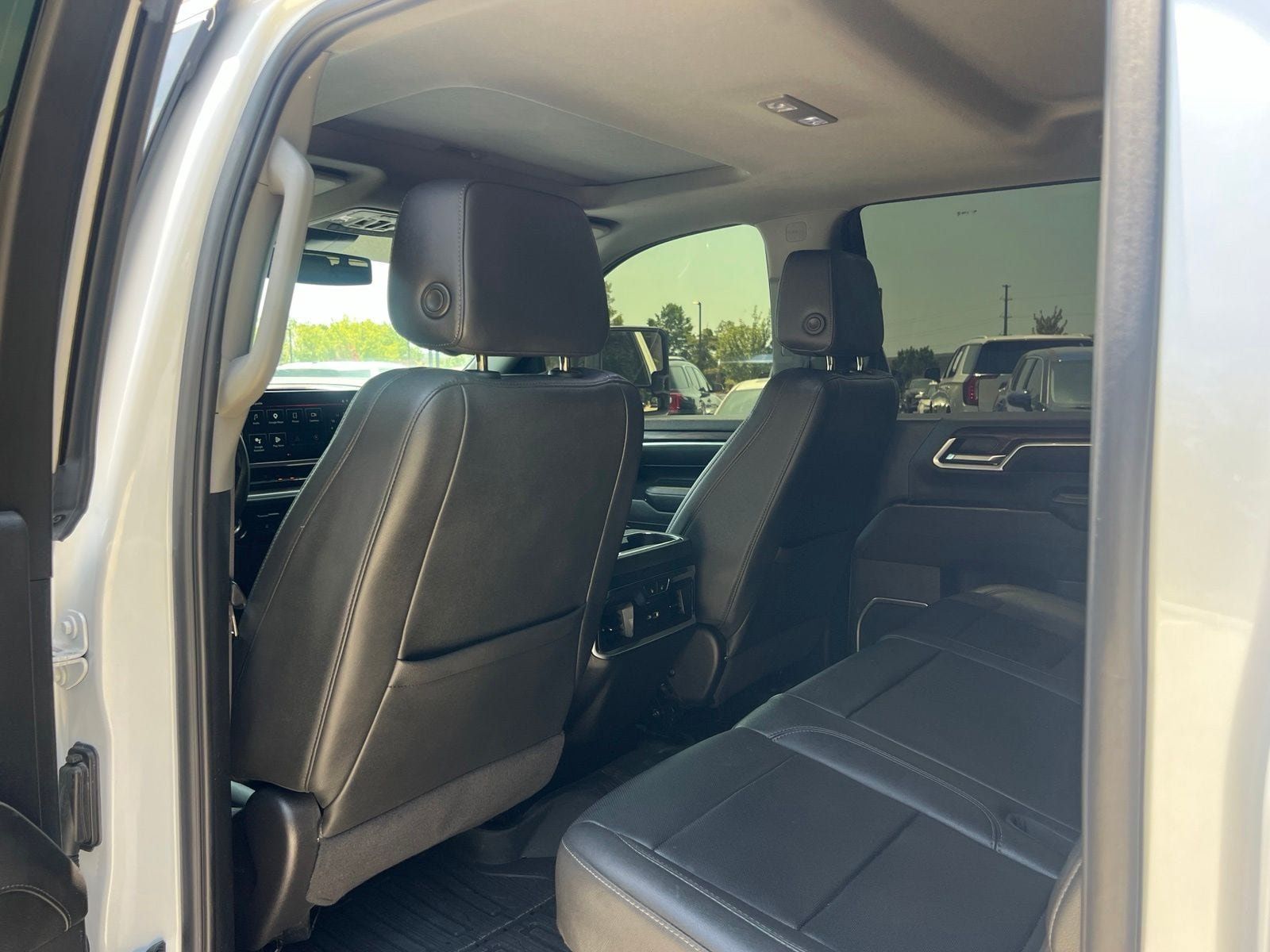 Used 2024 GMC Sierra 2500 SLT w/ Texas SLT Premium Package AWD/4WD image 15