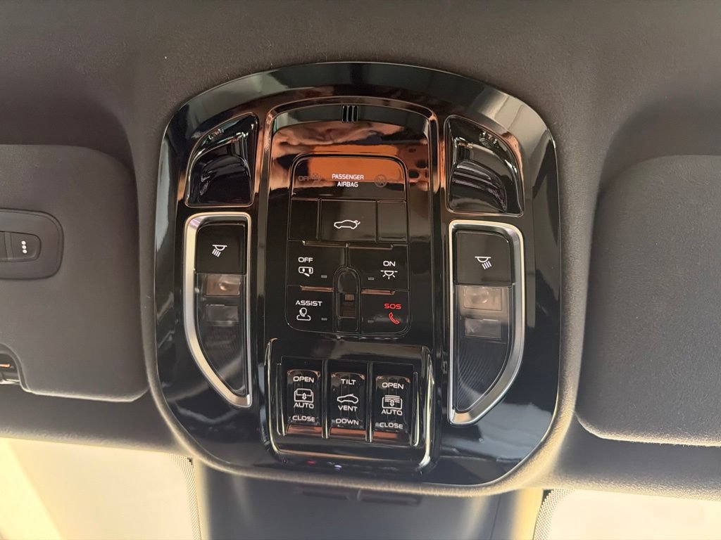 Certified 2023 Maserati Grecale Folgore AWD/4WD image 20