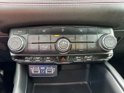 Used 2026 Dodge Durango GT RWD image 16