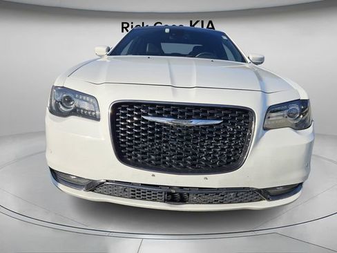 Used 2015 Chrysler 300 S w/ 300S Premium Group image 3