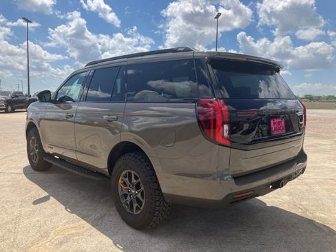 New 2026 Ford Expedition Tremor image 5