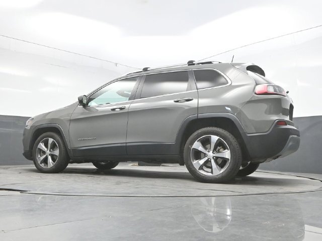 Used 2020 Jeep Cherokee Limited FWD image 45