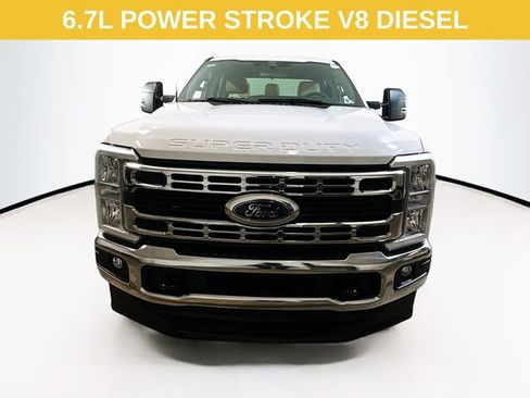 Certified 2024 Ford F250 XLT image 2