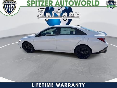 New 2026 Hyundai Elantra SEL FWD image 6