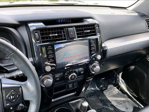 Used 2021 Toyota 4Runner TRD Off-Road Premium w/ Moonroof Package AWD/4WD image 14