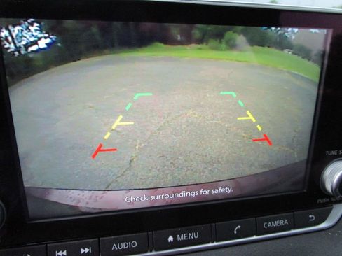 Used 2024 Nissan Sentra SV image 35