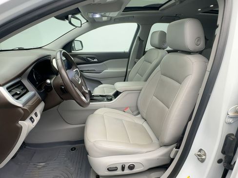 Used 2019 GMC Acadia SLT image 5