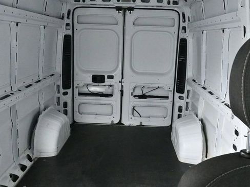 Used 2023 RAM ProMaster 2500 image 20