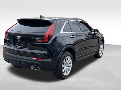 Used 2023 Cadillac XT4 Luxury AWD/4WD image 9