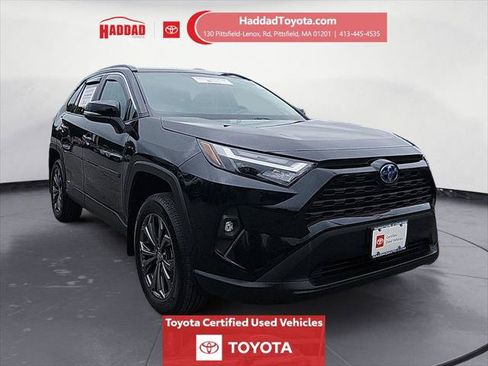 Certified 2024 Toyota RAV4 XLE Premium w/ Weather Package AWD/4WD image 8