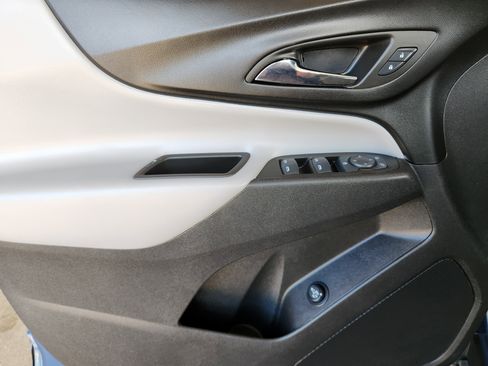 Certified 2024 Chevrolet Equinox LT image 23