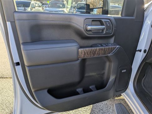 Used 2021 GMC Sierra 2500 Denali w/ Denali Ultimate Package image 11