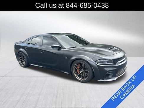 Used 2022 Dodge Charger SRT Hellcat w/ Harman/Kardon Audio Group RWD image 3