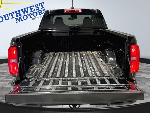 Used 2022 Chevrolet Colorado LT w/ Fleet Safety Package RWD image 8