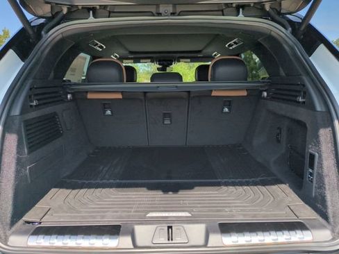 New 2027 Land Rover Range Rover Sport Dynamic SE AWD/4WD image 16