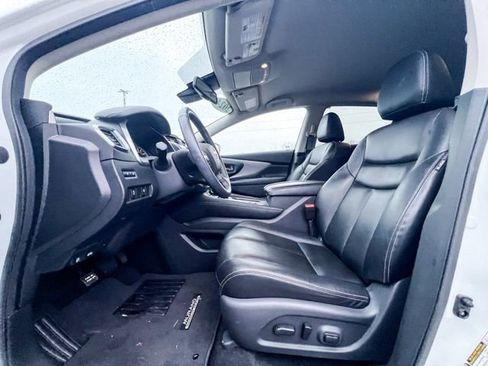 Used 2024 Nissan Murano SV w/ SV Midnight Edition Package image 12