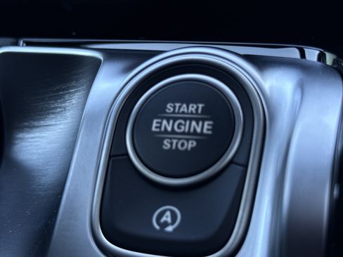 New 2026 Mercedes-Benz GLB 250 image 45