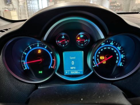 Used 2012 Chevrolet Cruze LT FWD image 34