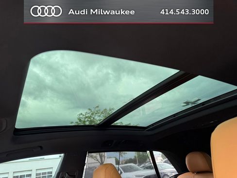 Used 2024 Audi RS Q8 AWD/4WD image 10