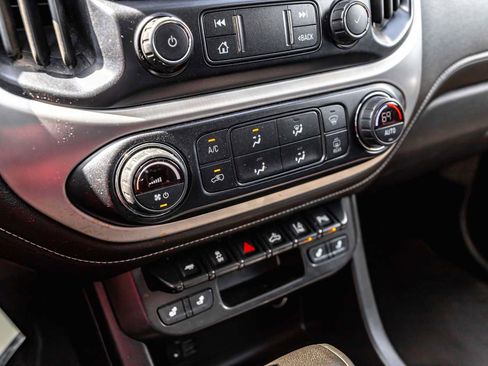 Used 2021 GMC Canyon Elevation w/ High Elevation Package image 16