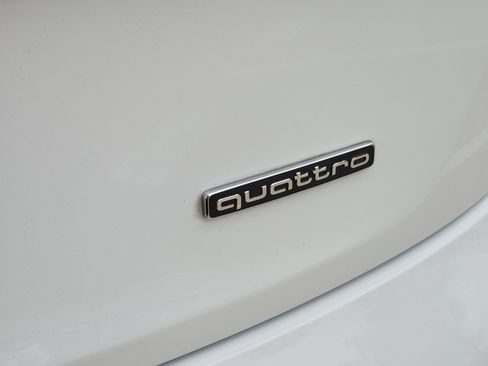 Used 2019 Audi Q5 2.0T Premium image 40