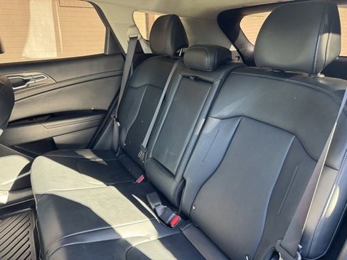 Used 2023 Kia Sportage EX image 12