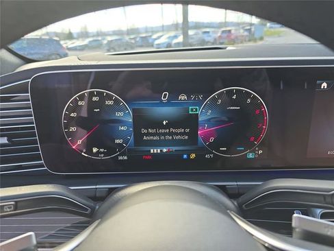 New 2026 Mercedes-Benz GLE 450 4MATIC image 32