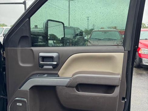 Used 2019 Chevrolet Silverado 2500 LTZ w/ Duramax Plus Package AWD/4WD image 19