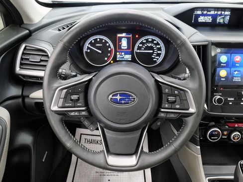 Used 2023 Subaru Forester Limited AWD/4WD image 61