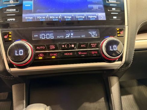 Used 2018 Subaru Outback 2.5i Limited AWD/4WD image 42