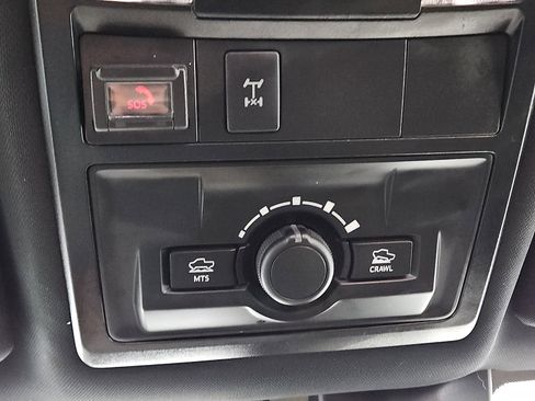 Used 2020 Toyota Tacoma TRD Off-Road image 20