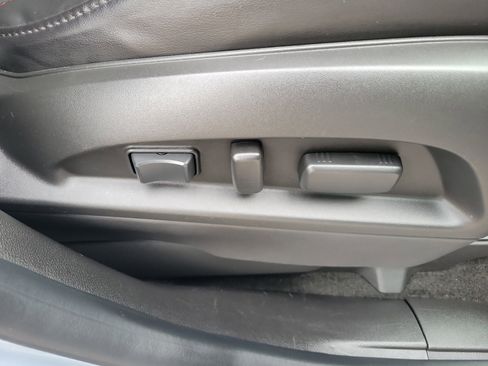 Used 2014 Chevrolet Equinox LT w/ Power Convenience Package image 9