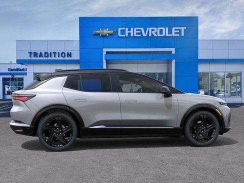New 2026 Chevrolet Equinox EV RS AWD/4WD image 5