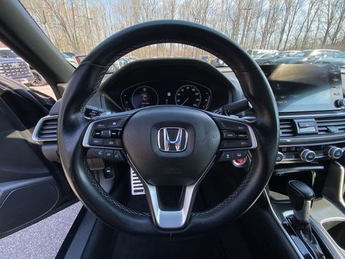 Used 2018 Honda Accord Sport image 25