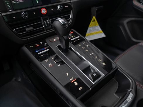 New 2026 Porsche Macan GTS image 22
