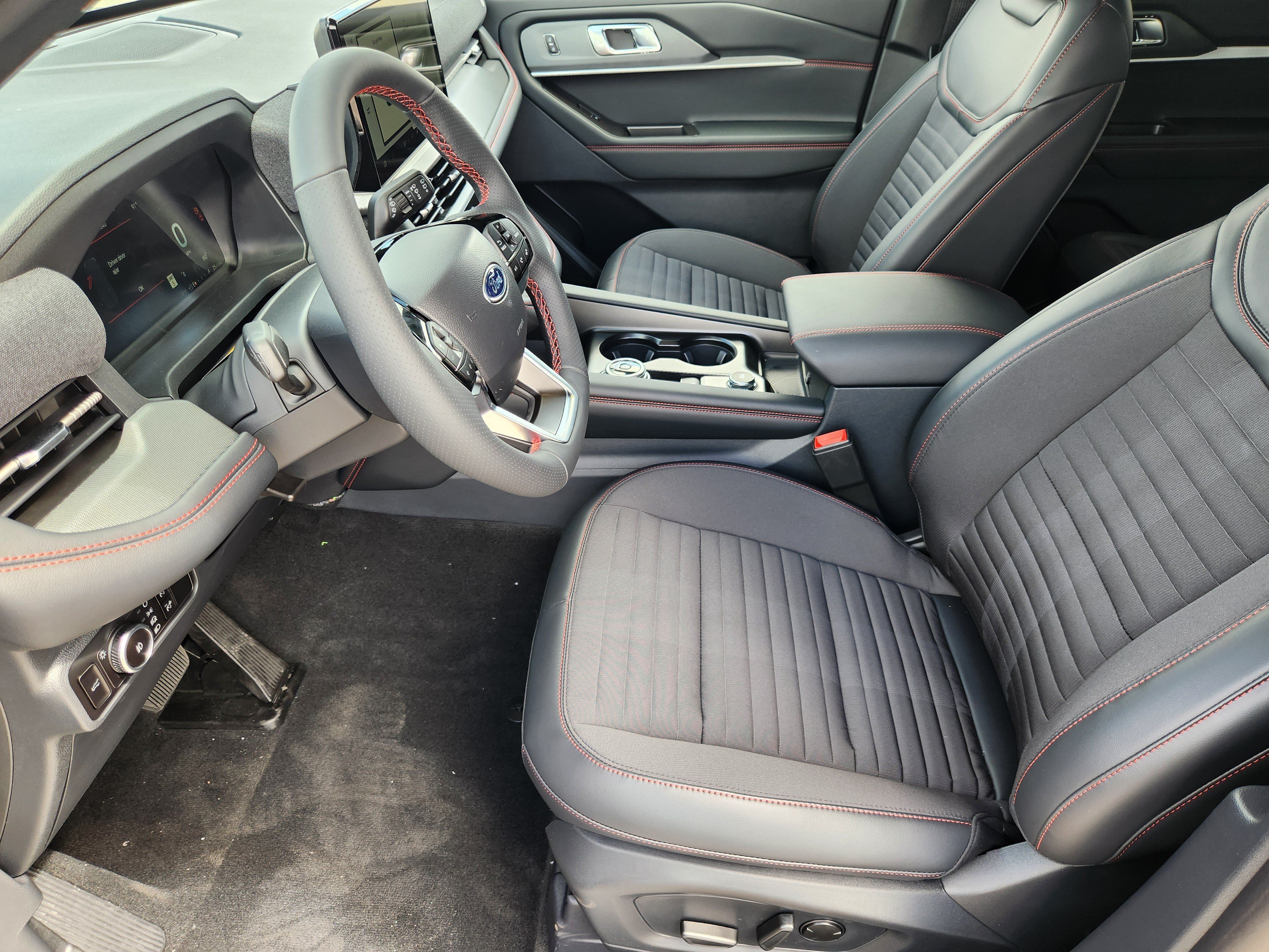 New 2026 Ford Explorer ST-Line RWD image 9