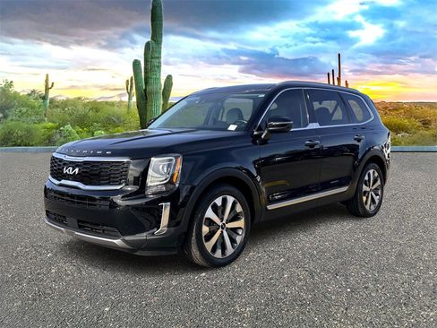 Used 2022 Kia Telluride S image 6