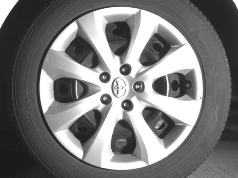 Used 2025 Toyota Corolla LE FWD image 17