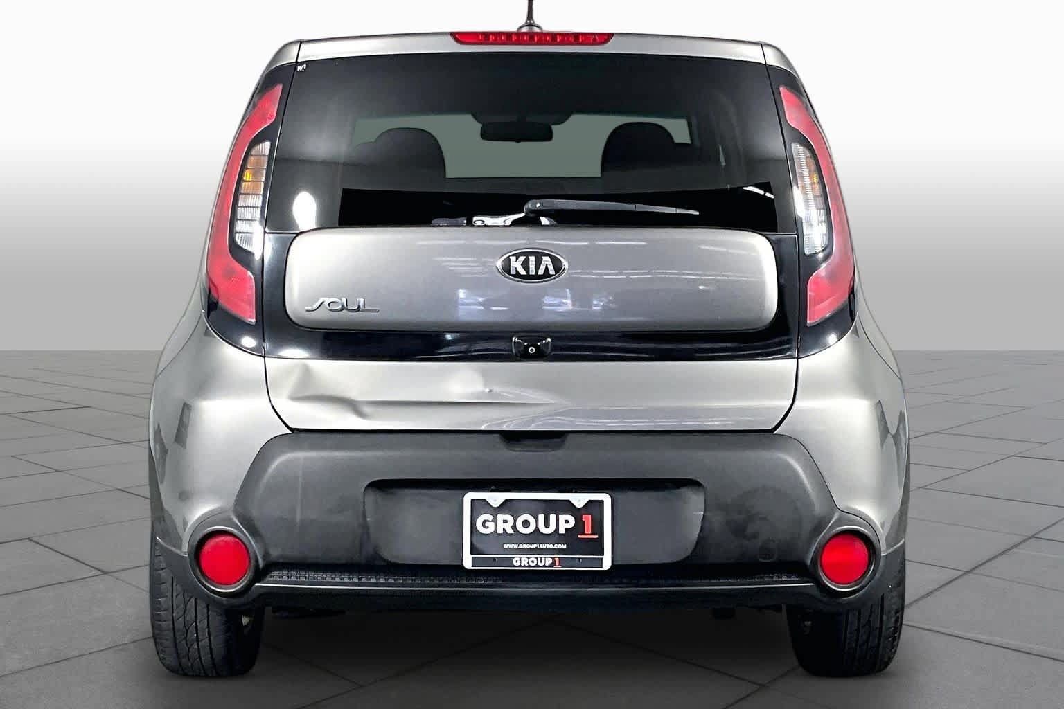 Used 2016 Kia Soul w/ Convenience Package FWD image 5