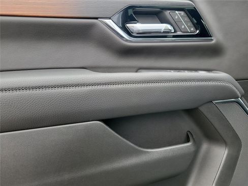 New 2026 GMC Yukon XL Denali w/ Sun & Power Step Package image 21