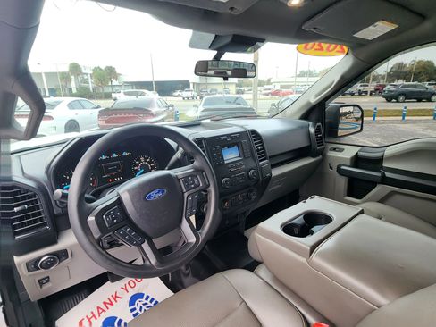 Used 2020 Ford F150 XL w/ Equipment Group 101A Mid image 9
